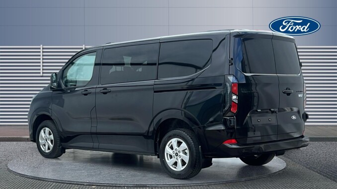 Ford Transit Custom 320 L1 Diesel Fwd 2.0 EcoBlue 150ps H1 Double Cab Van Limited - Image 2